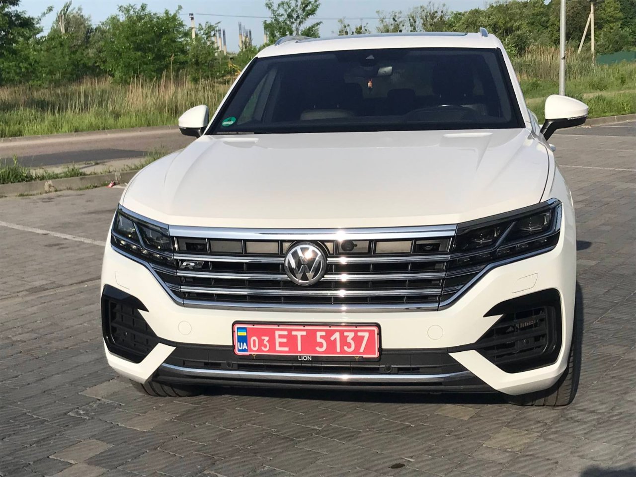 Volkswagen Touareg - фото 49