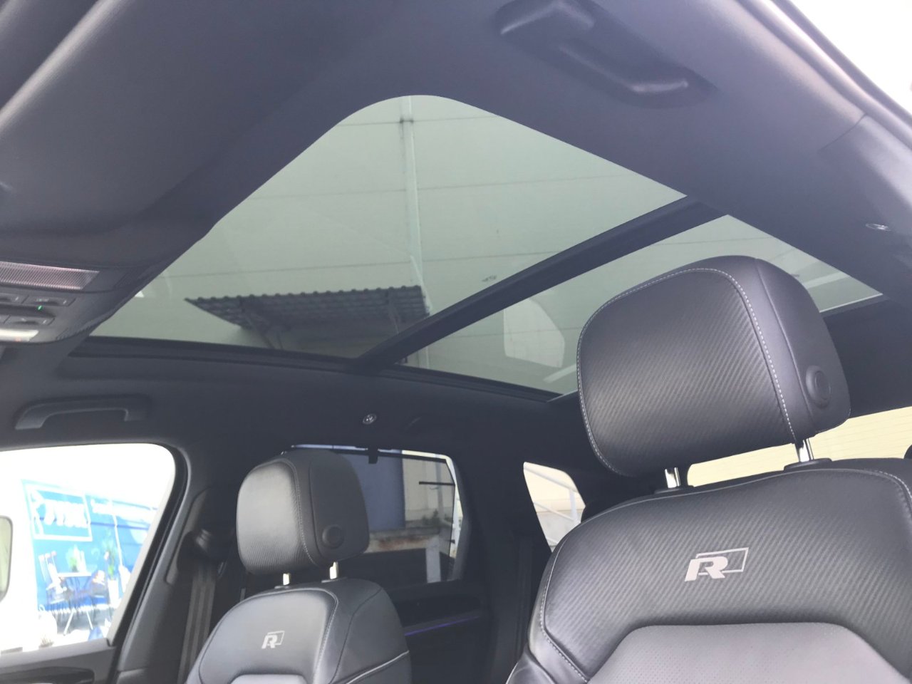 Volkswagen Touareg - фото 31