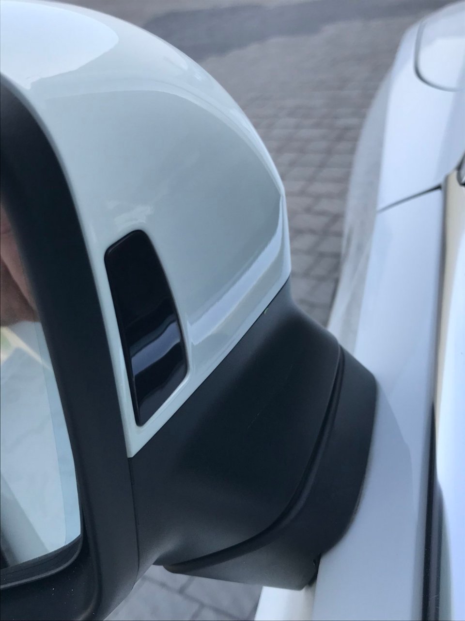 Volkswagen Touareg - фото 18