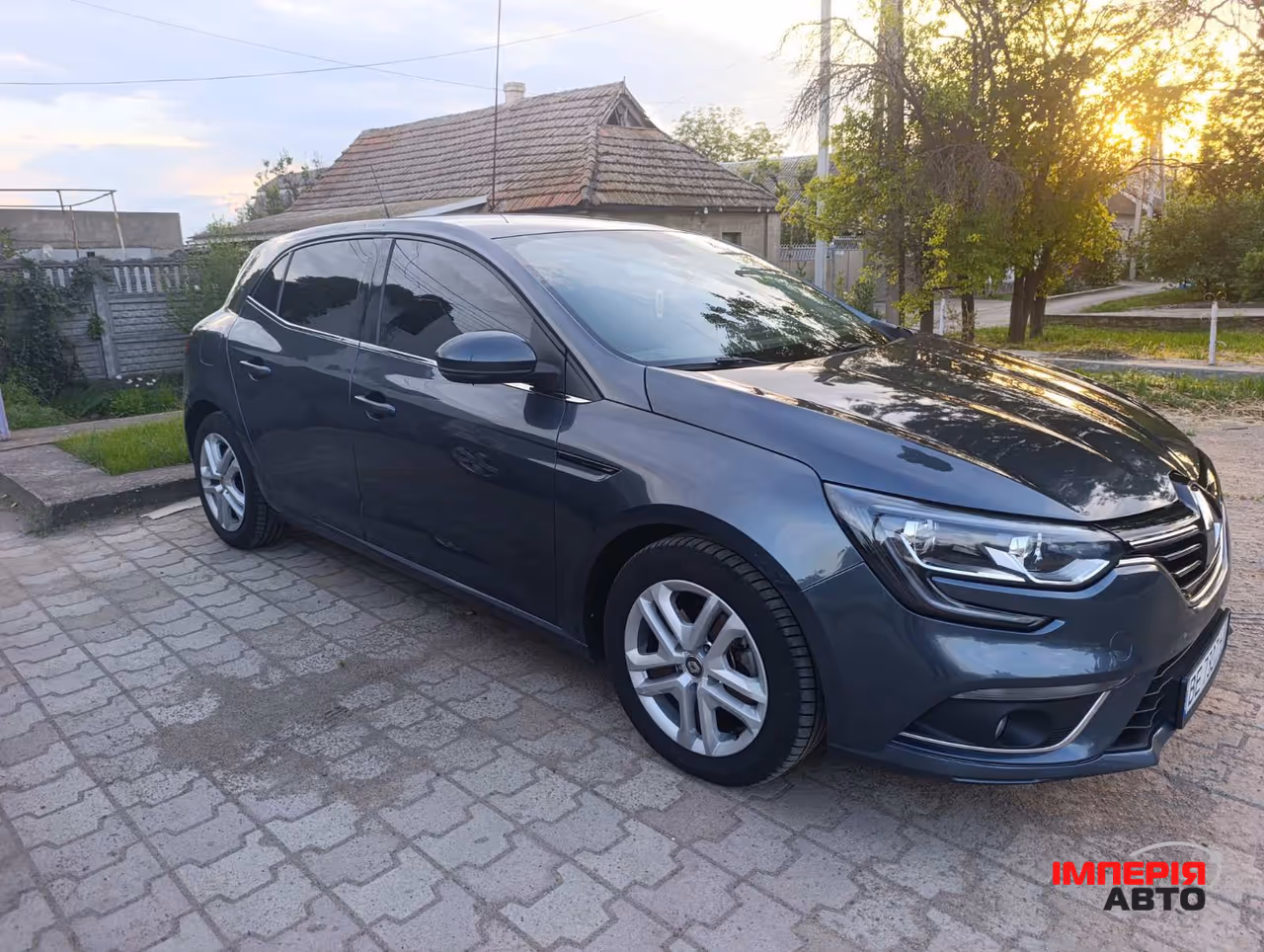 Renault Megane - фото 2