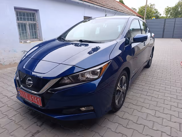 Nissan Leaf - зображення 1