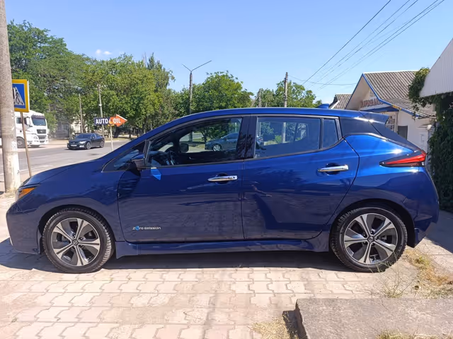 Nissan Leaf - зображення 5