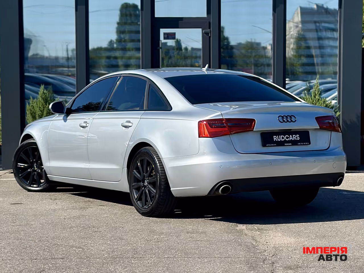 Audi A6 - фото 4