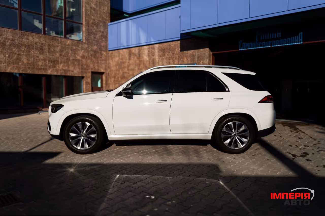 Mercedes-Benz GLE - фото 9