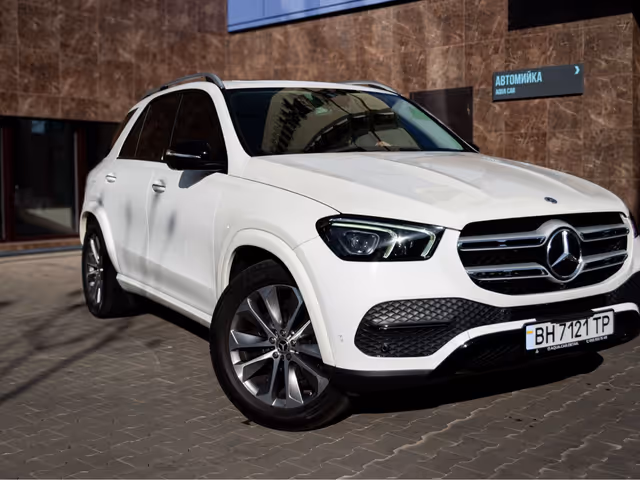 Mercedes-Benz GLE - зображення 1