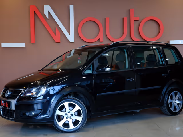 Volkswagen Touran - зображення 1