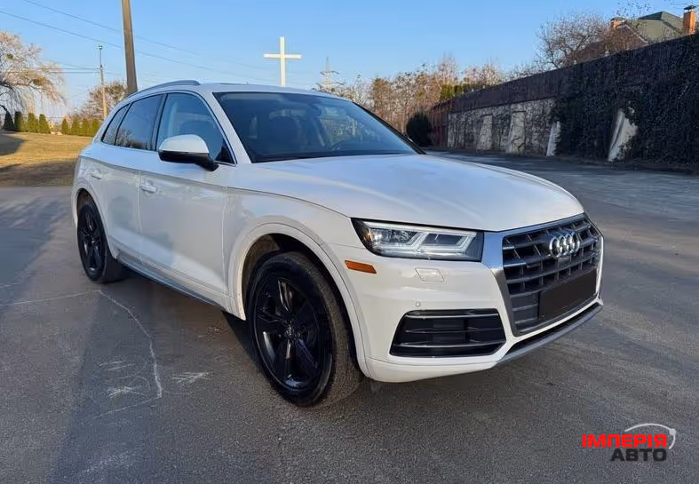 Audi Q5 - фото 8