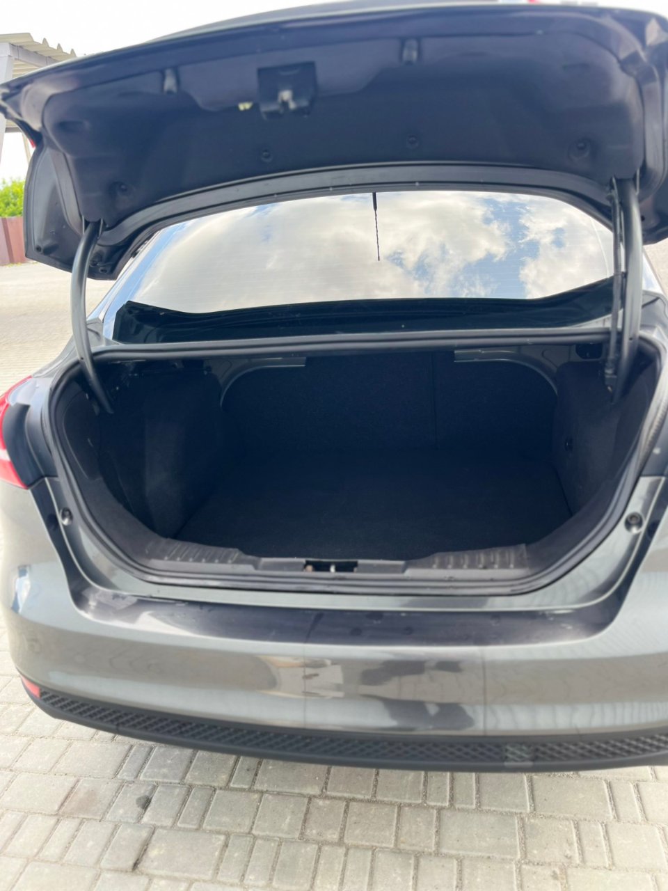 Ford Focus - фото 2