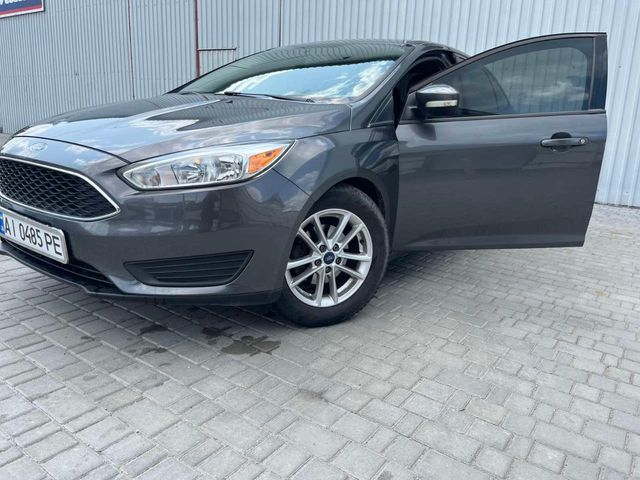 Ford Focus - фото 5