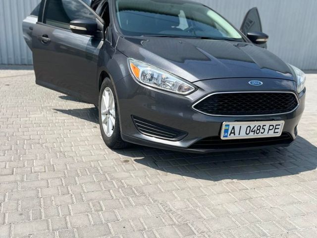 Ford Focus - фото 4