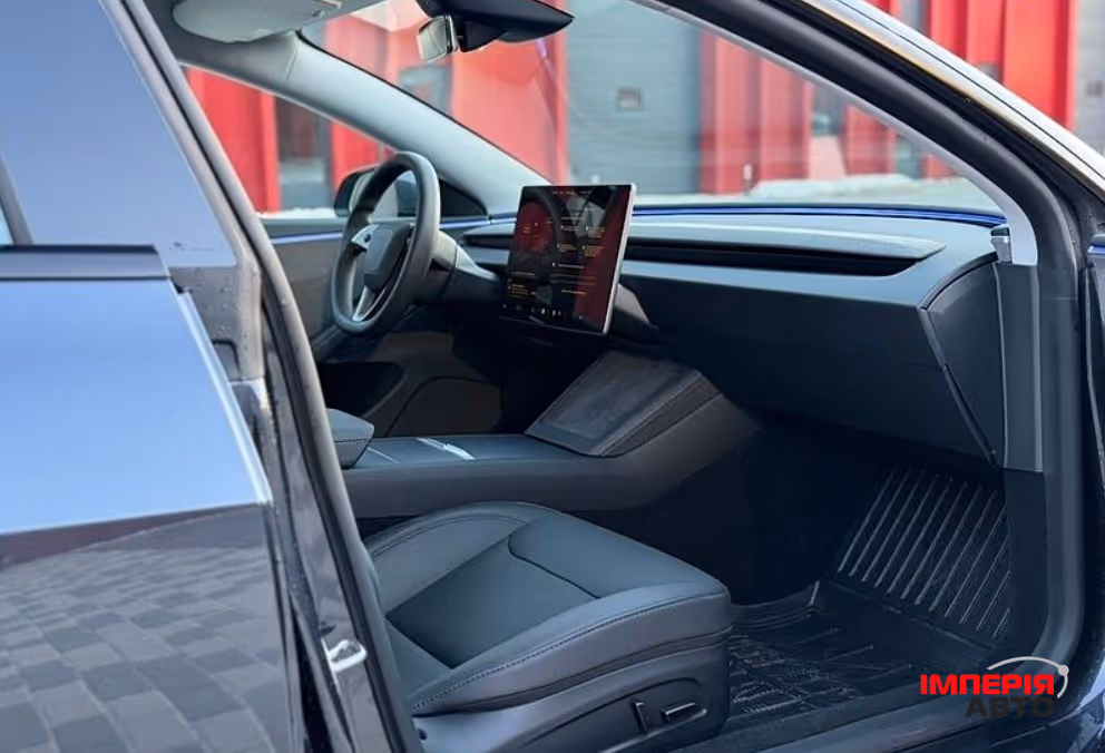 Tesla Model 3 - фото 5