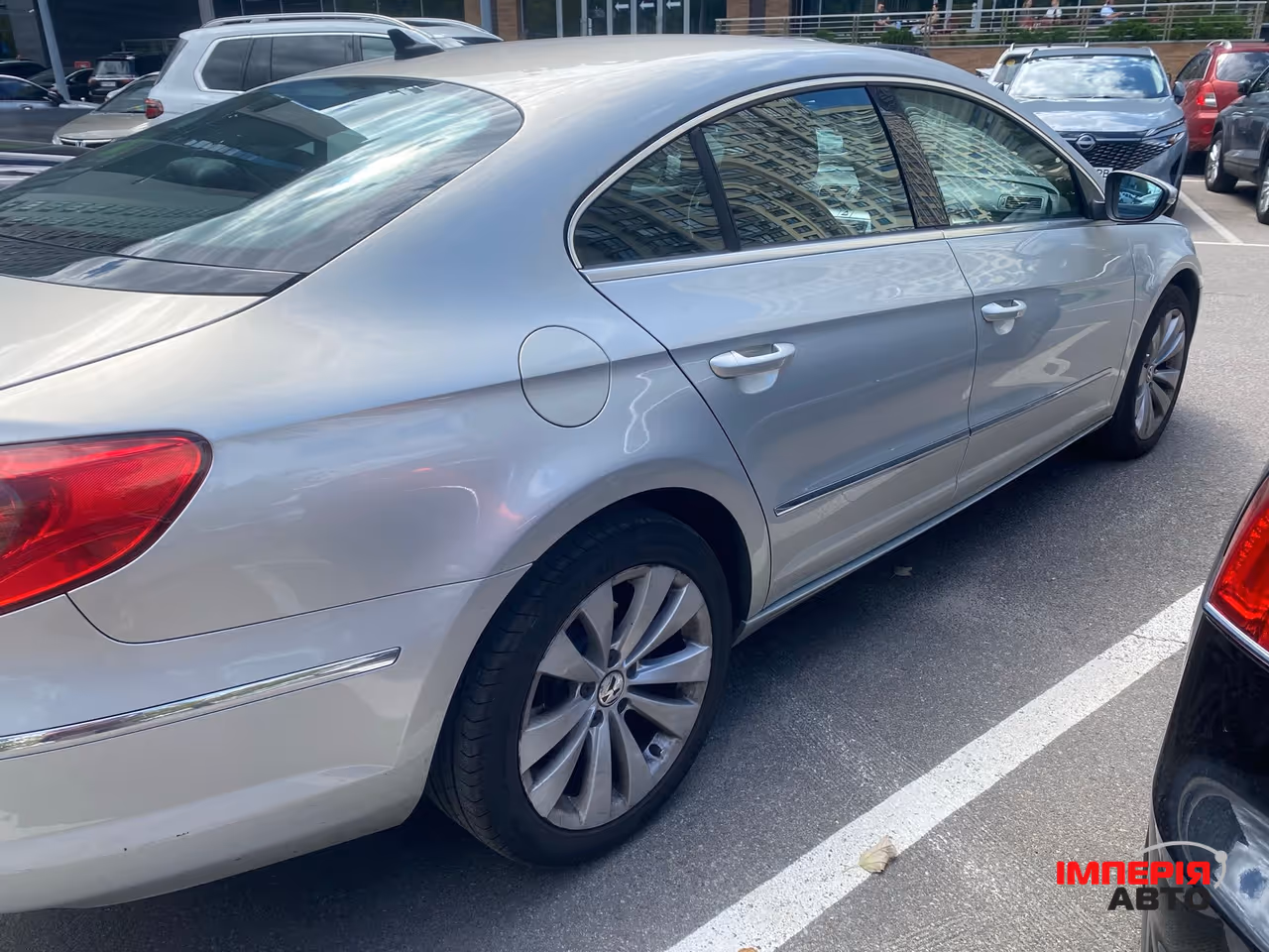Volkswagen Passat CC - фото 10
