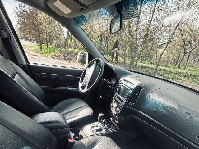 Hyundai Santa Fe 2011, Чугуїв, $14 000 - зображення 3