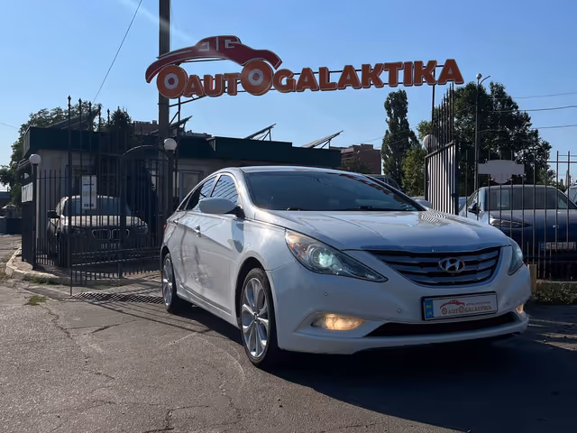 Hyundai Sonata - зображення 1