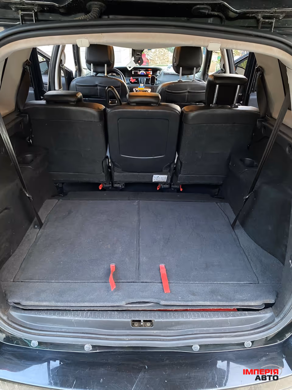 Renault Scenic - фото 9