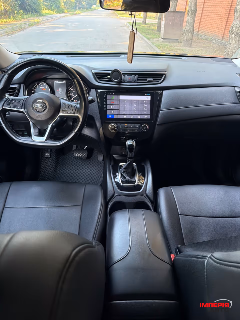 Nissan Rogue - фото 14