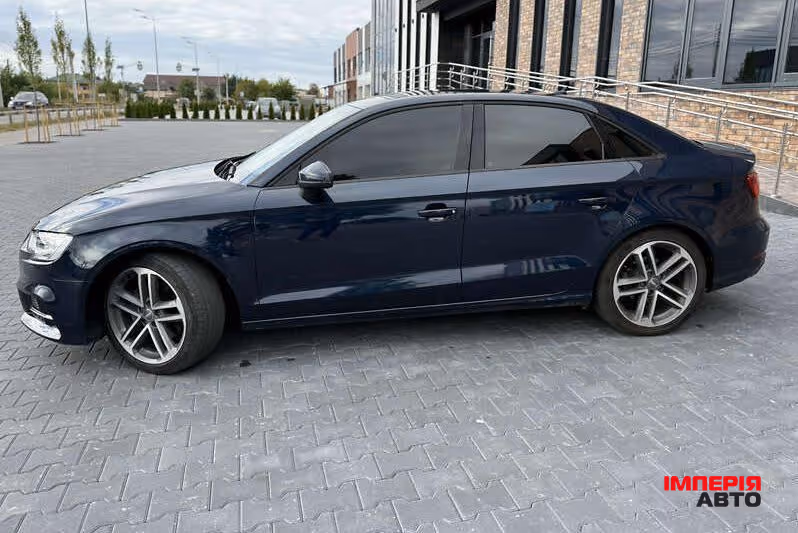 Audi A3 - фото 4