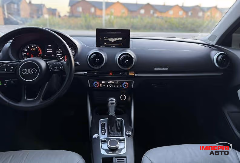 Audi A3 - фото 10