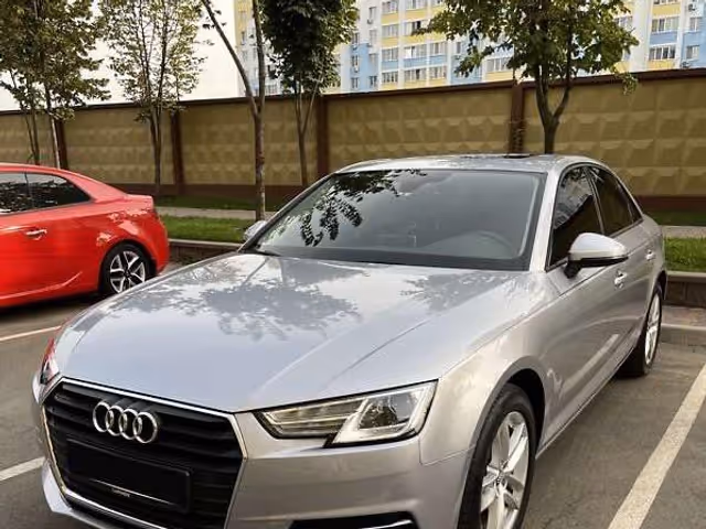 Audi A4 - зображення 1