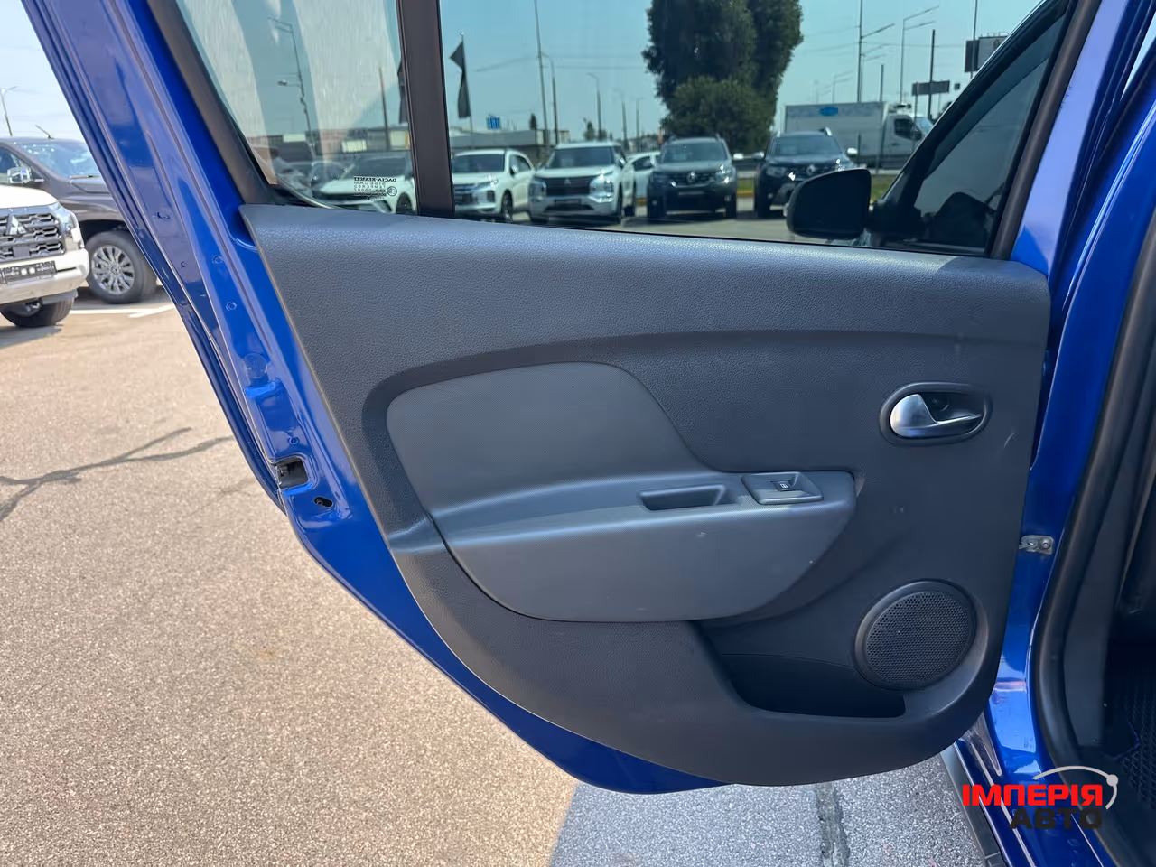 Renault Sandero - фото 27