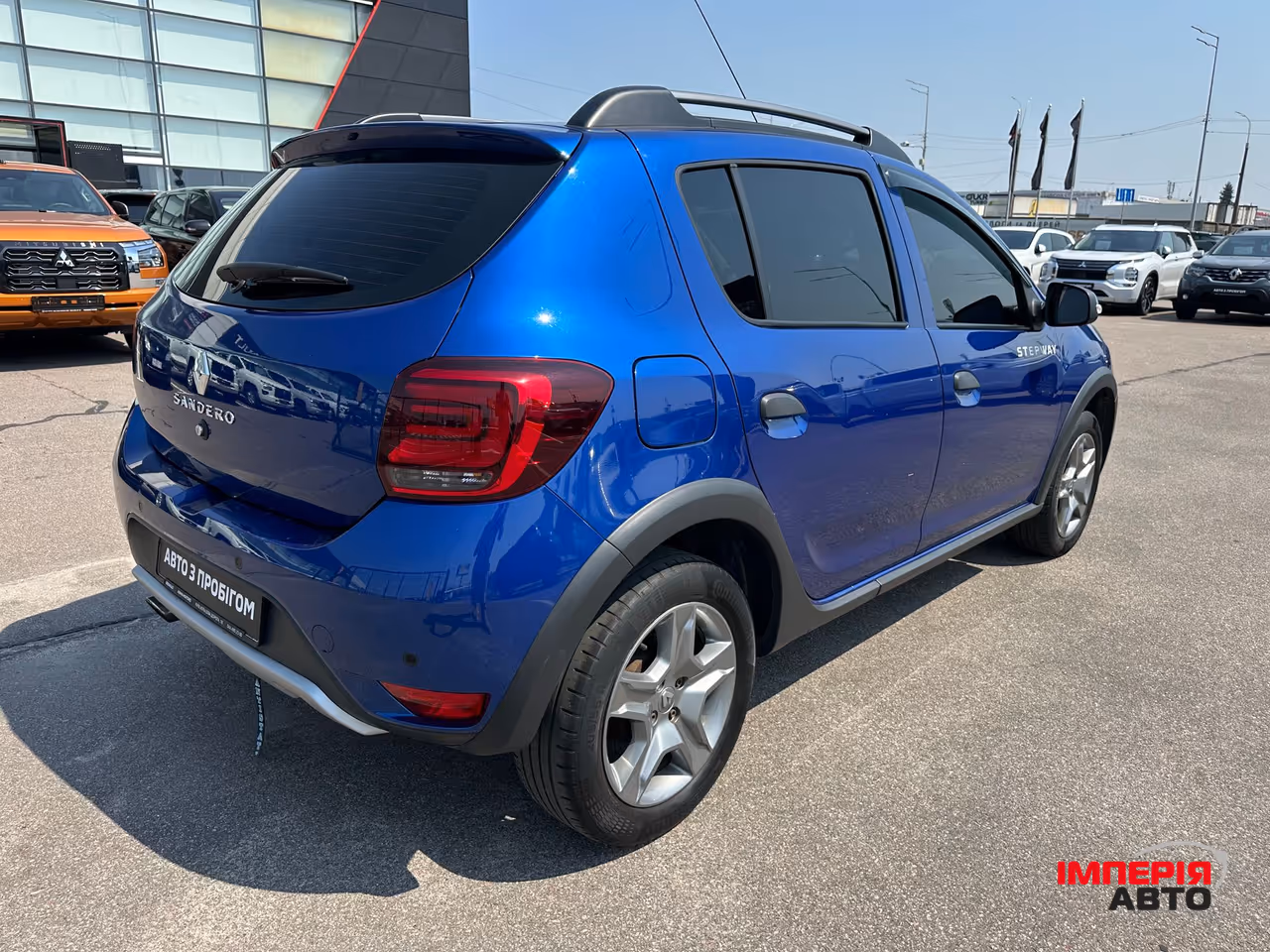 Renault Sandero - фото 7