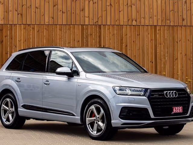 Audi Q7 - зображення 2