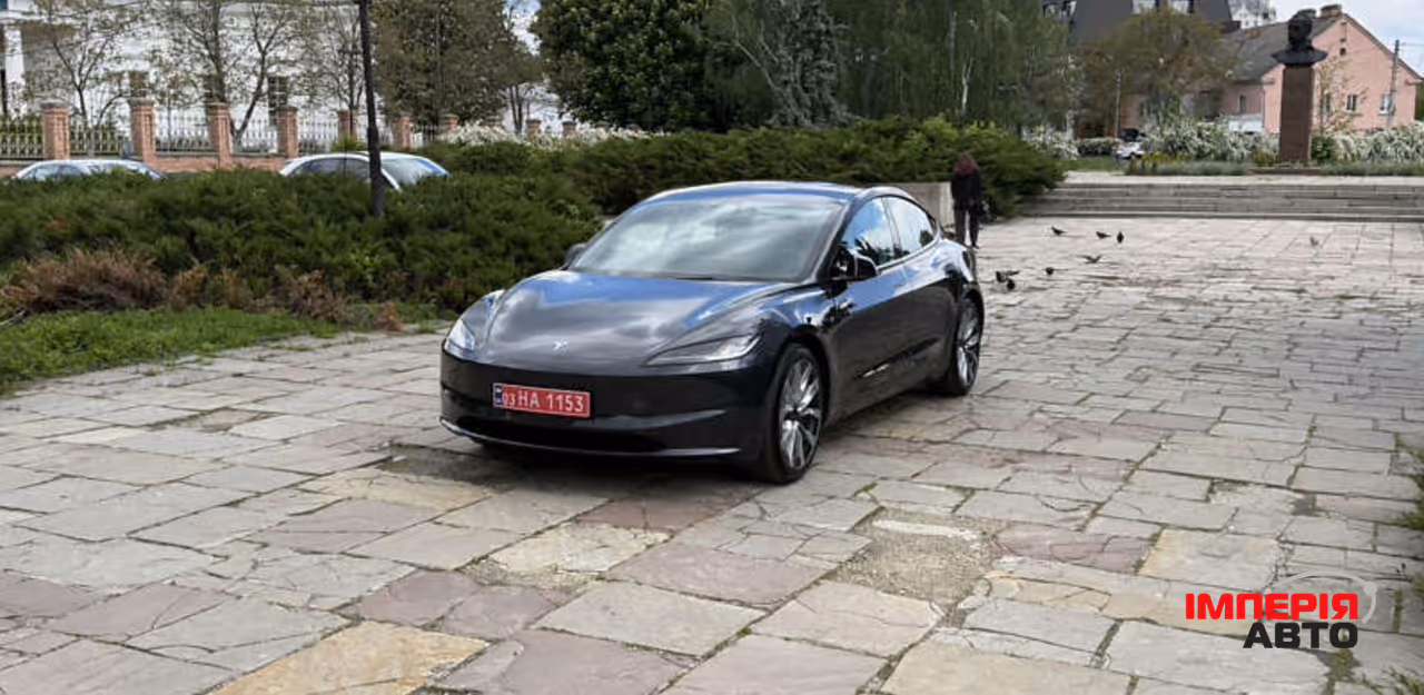 Tesla Model 3 - фото 11