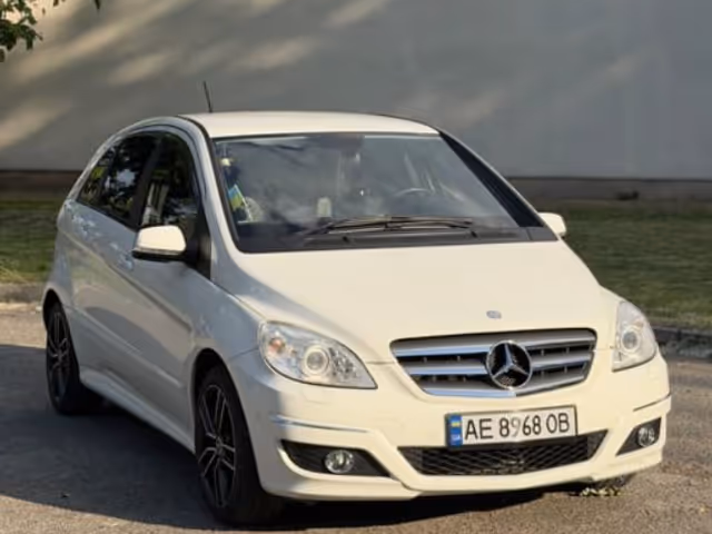 Mercedes-Benz B-Класс - зображення 1