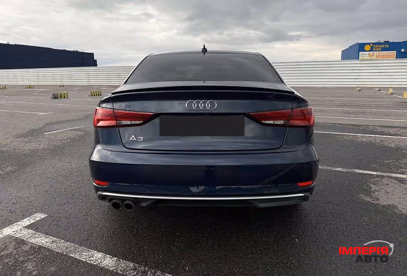 Audi A3 - фото 5