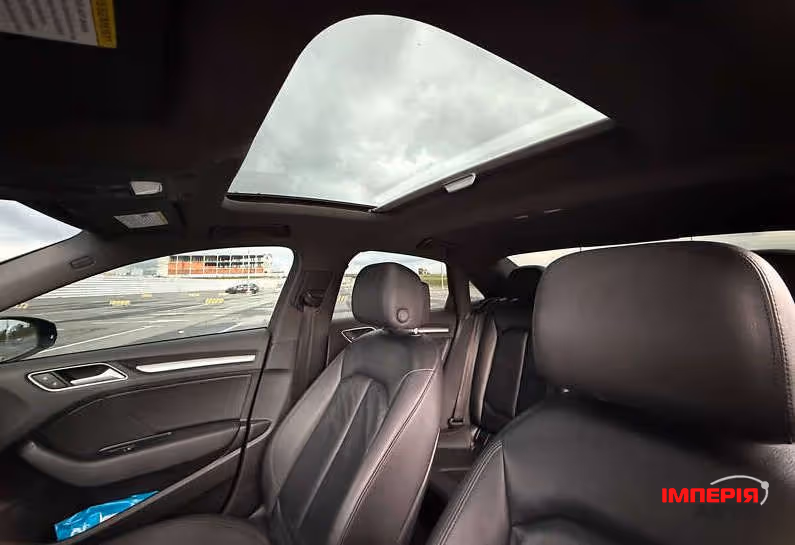 Audi A3 - фото 12