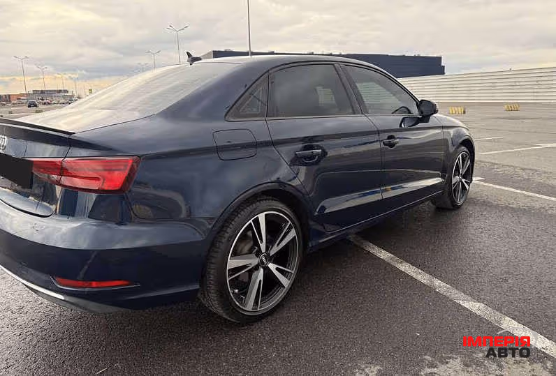 Audi A3 - фото 4