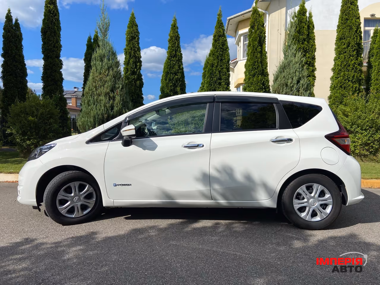 Nissan Note - фото 7