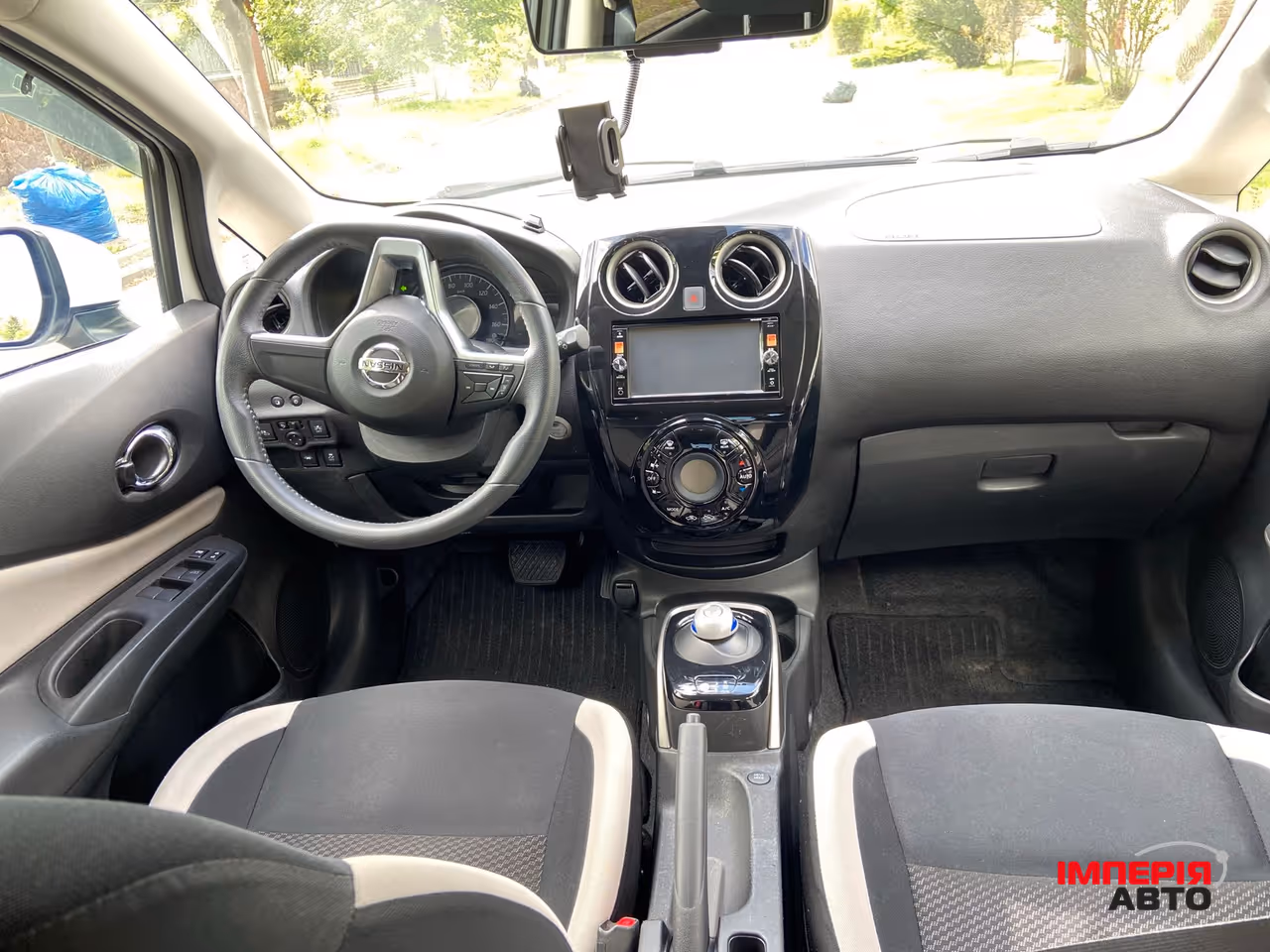 Nissan Note - фото 2