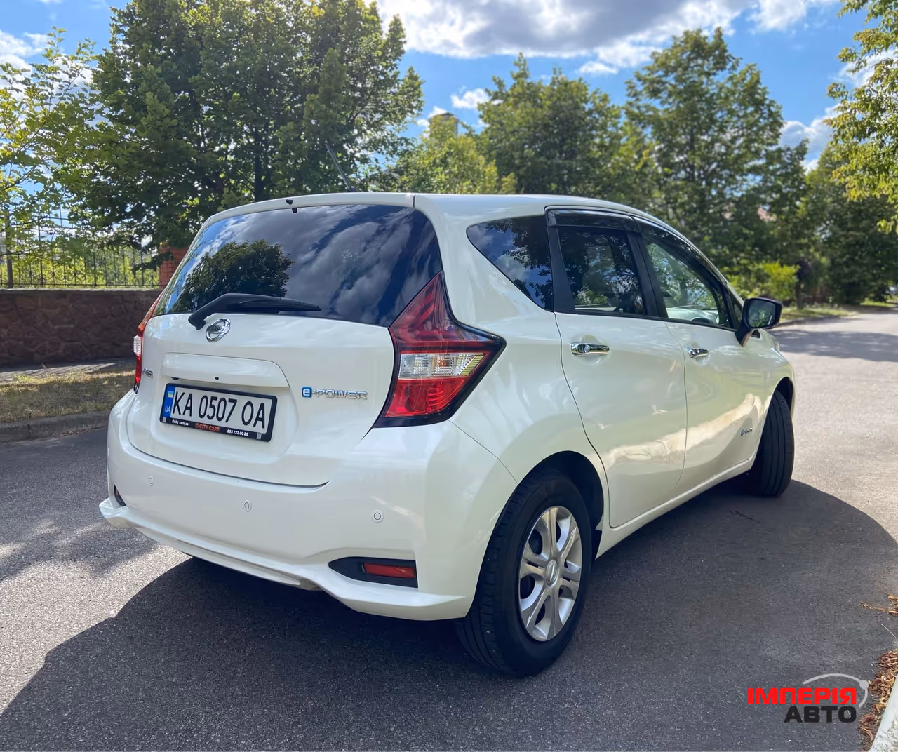 Nissan Note - фото 3