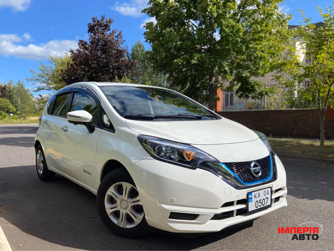 Nissan Note - фото 1