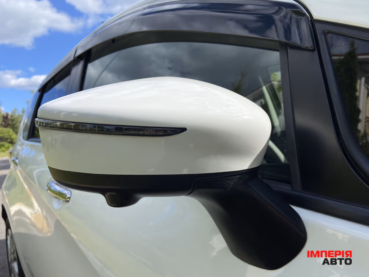 Nissan Note - фото 9