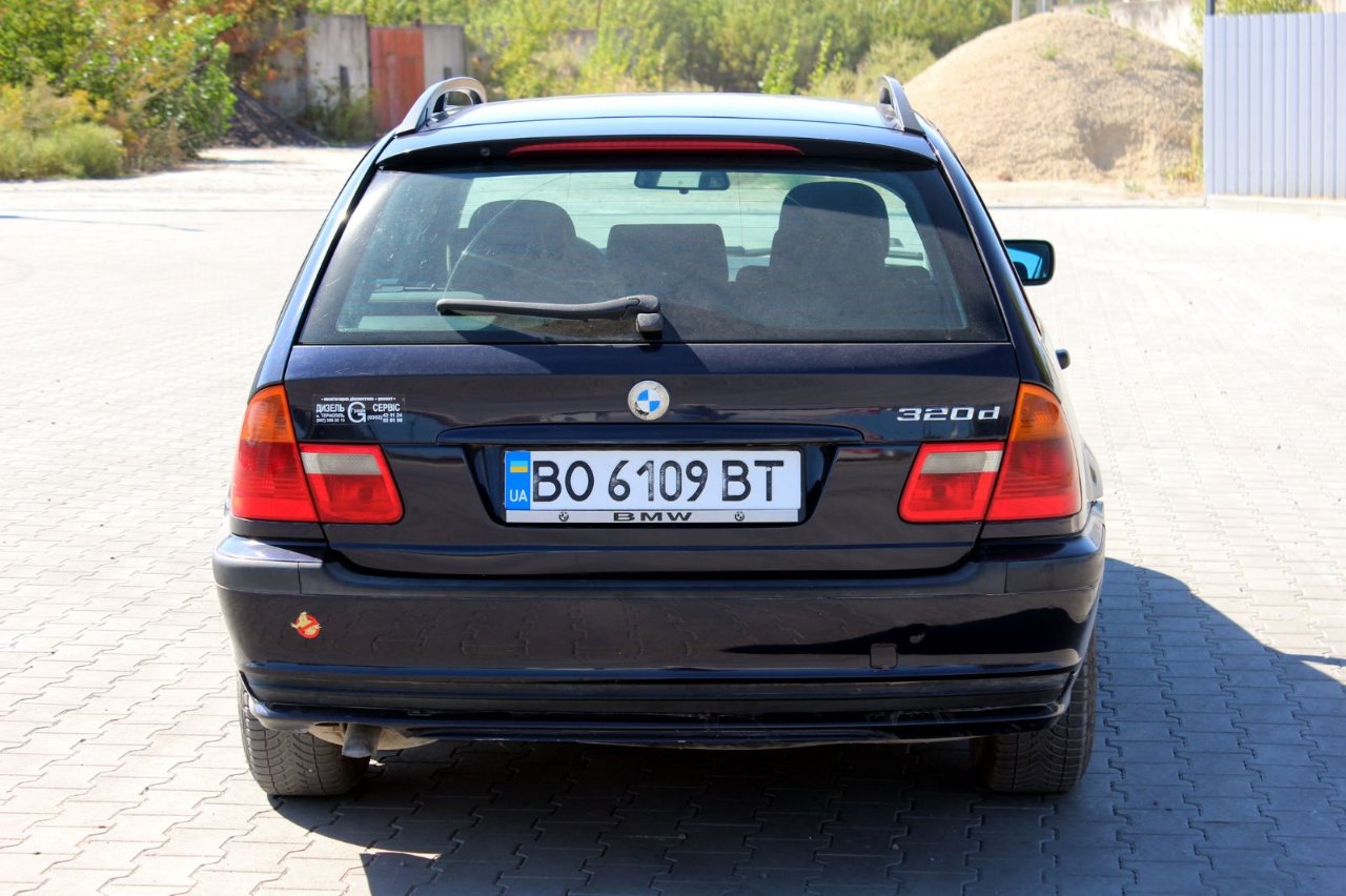 BMW 3 серії - фото 1