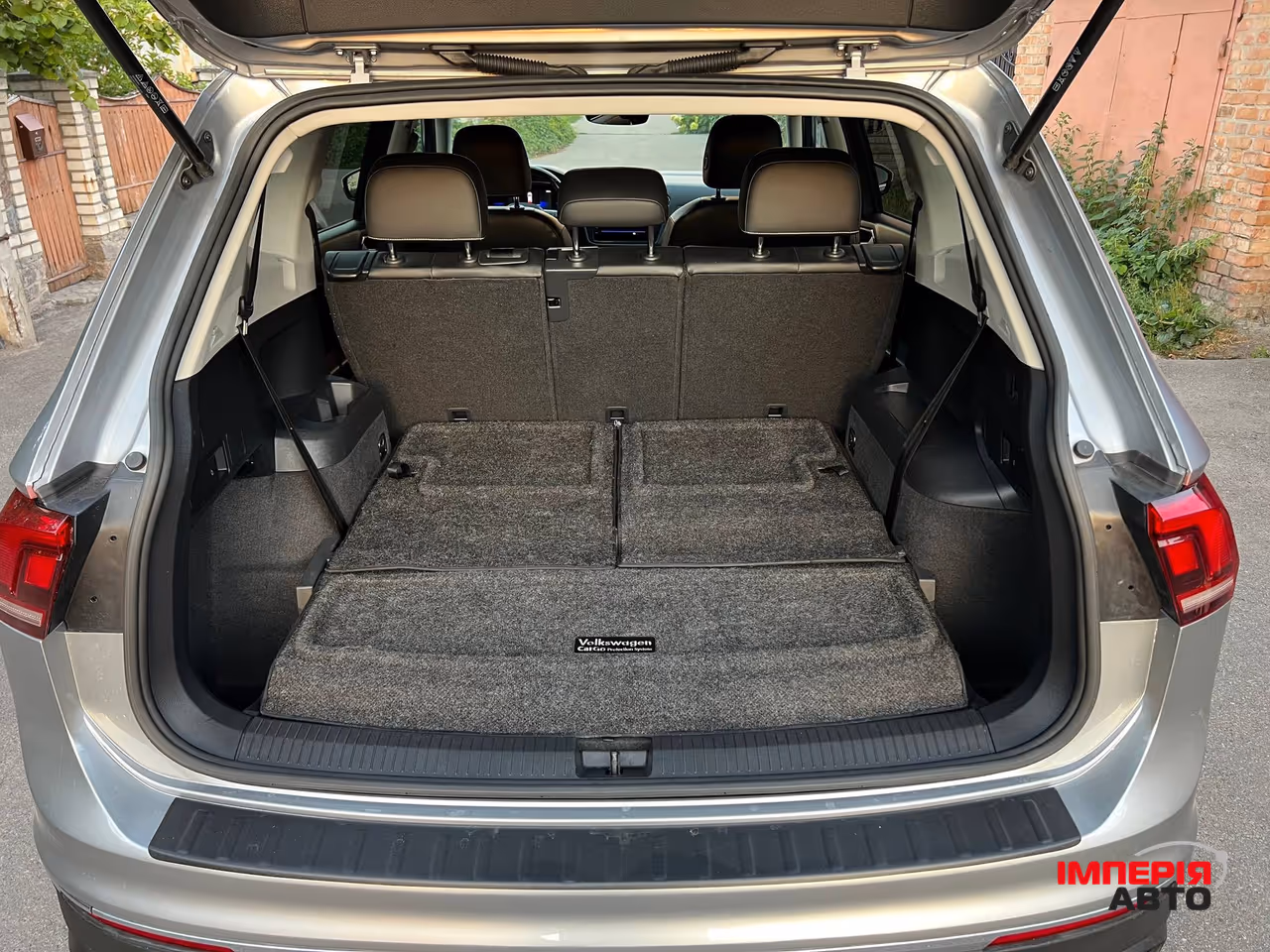 Volkswagen Tiguan - фото 16