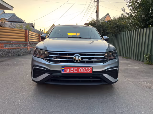 Volkswagen Tiguan - зображення 1