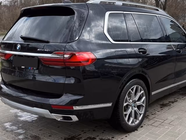 BMW X7 - зображення 3