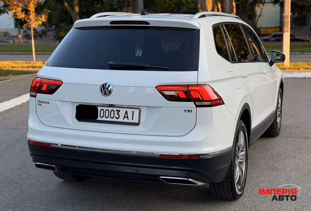 Volkswagen Tiguan - фото 4