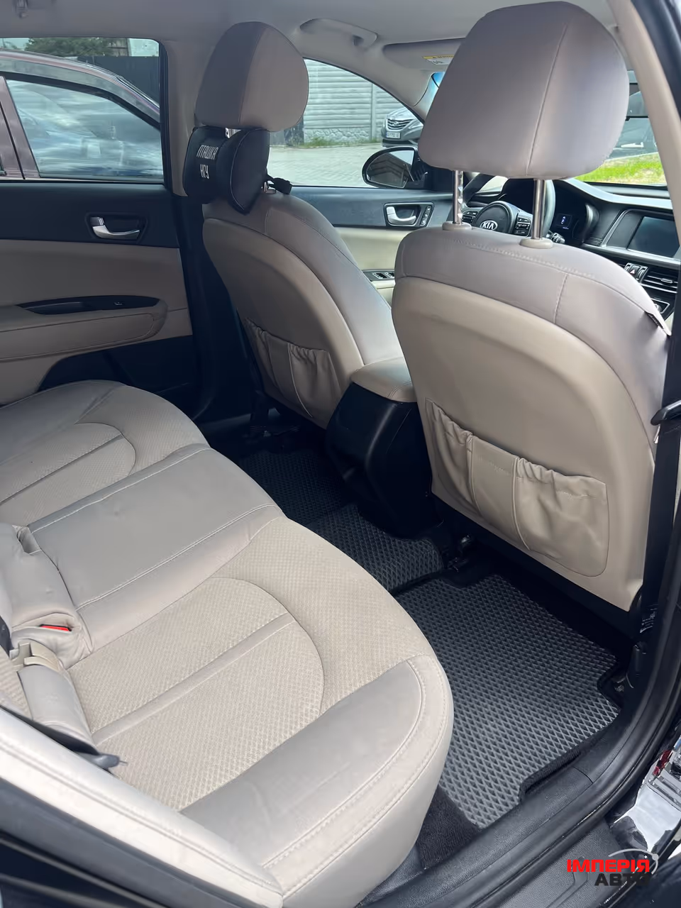 Kia Optima - фото 7