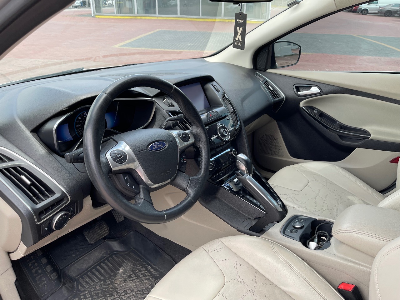 Ford Focus - фото 17