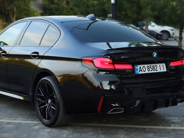BMW 5 серії - зображення 3