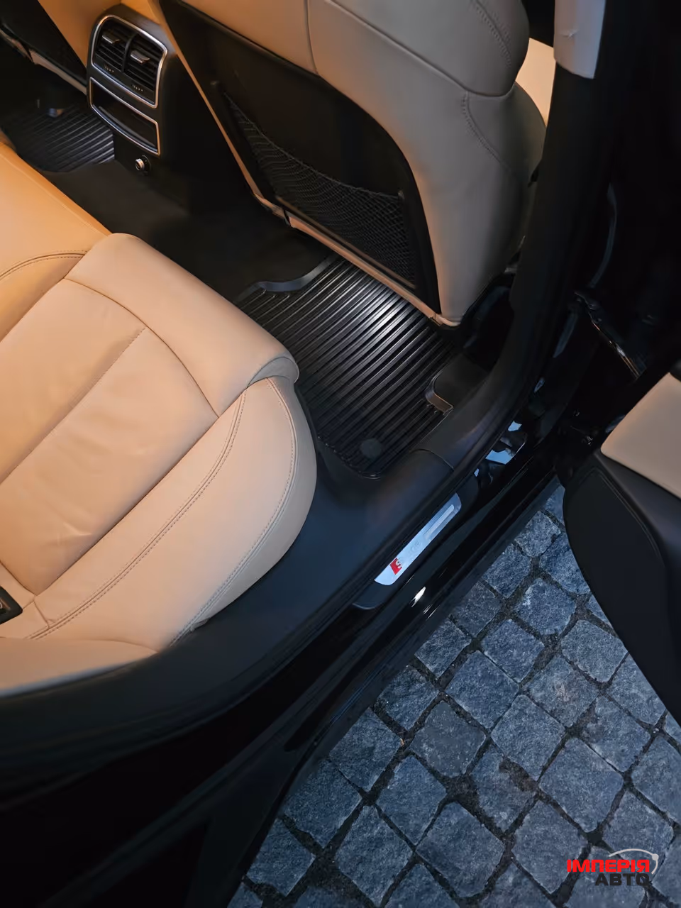 Audi A6 - фото 32