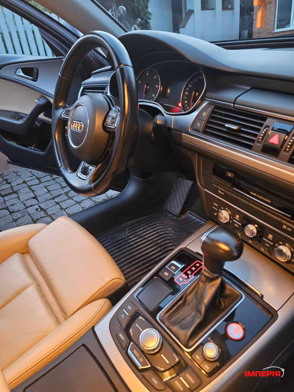 Audi A6 - фото 27