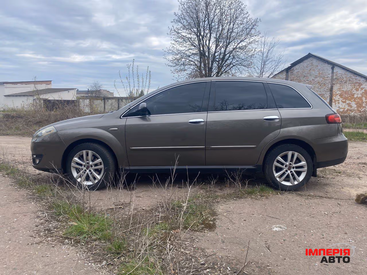 Fiat Croma - фото 2