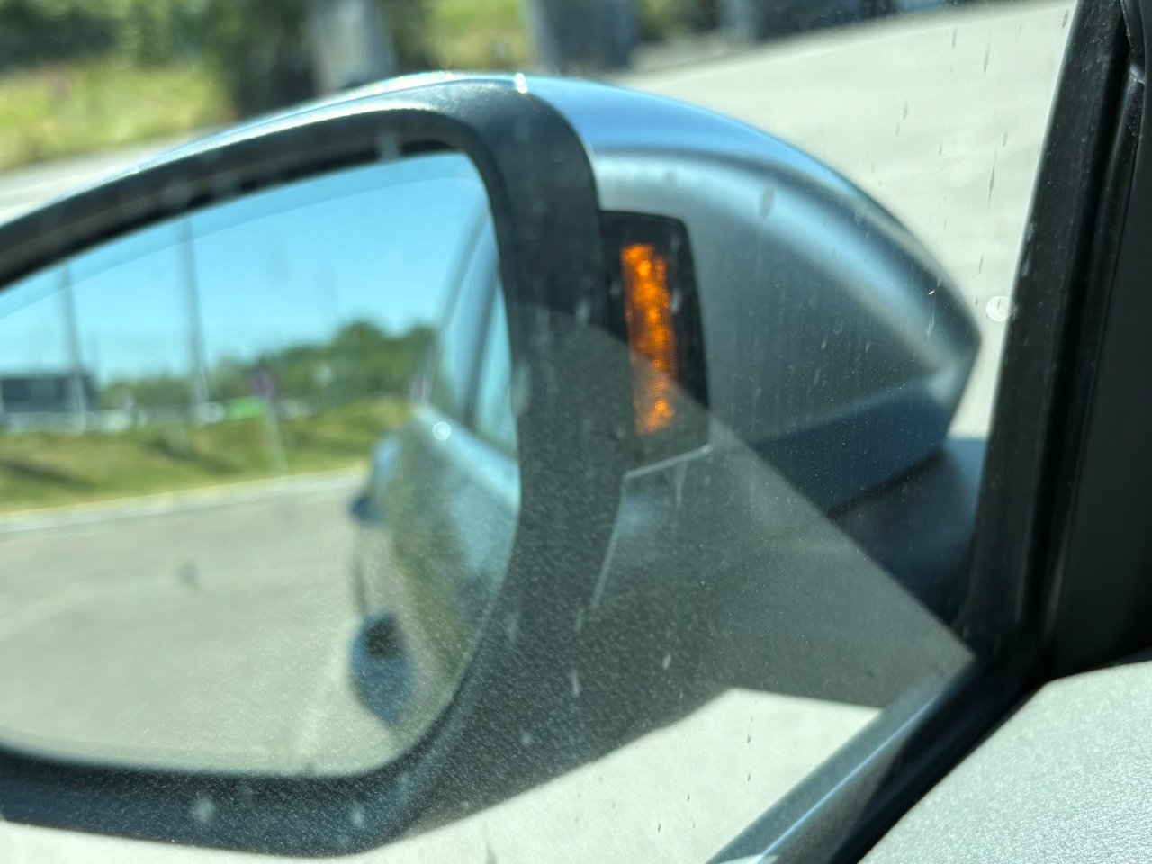 Audi e-tron S - фото 42