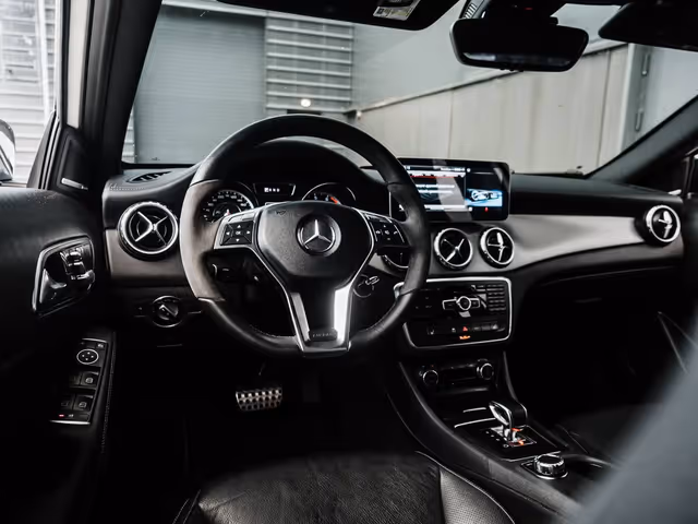 Mercedes-Benz GLA - зображення 4