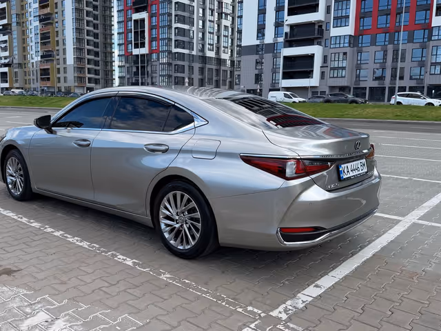 Lexus ES - зображення 4
